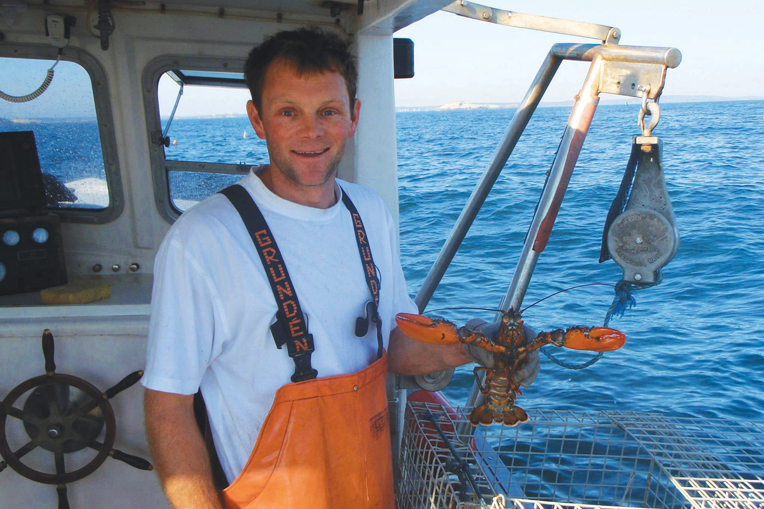 TBT  Chef learns lobstering from Maine Lobsterman